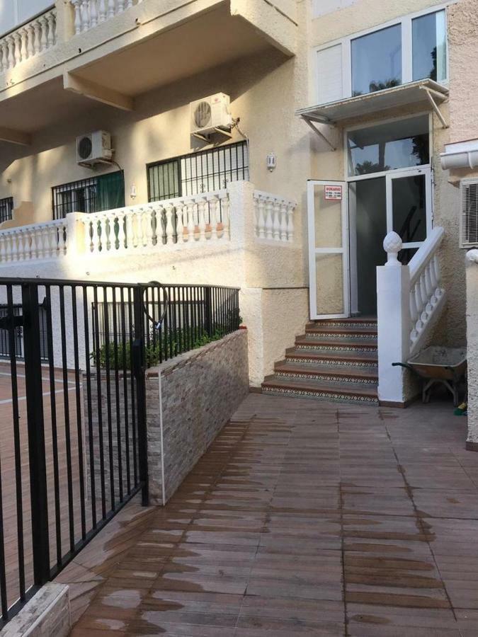 San Antonio Carihuela Aptos. Sun & Beach Torremolinos Bagian luar foto